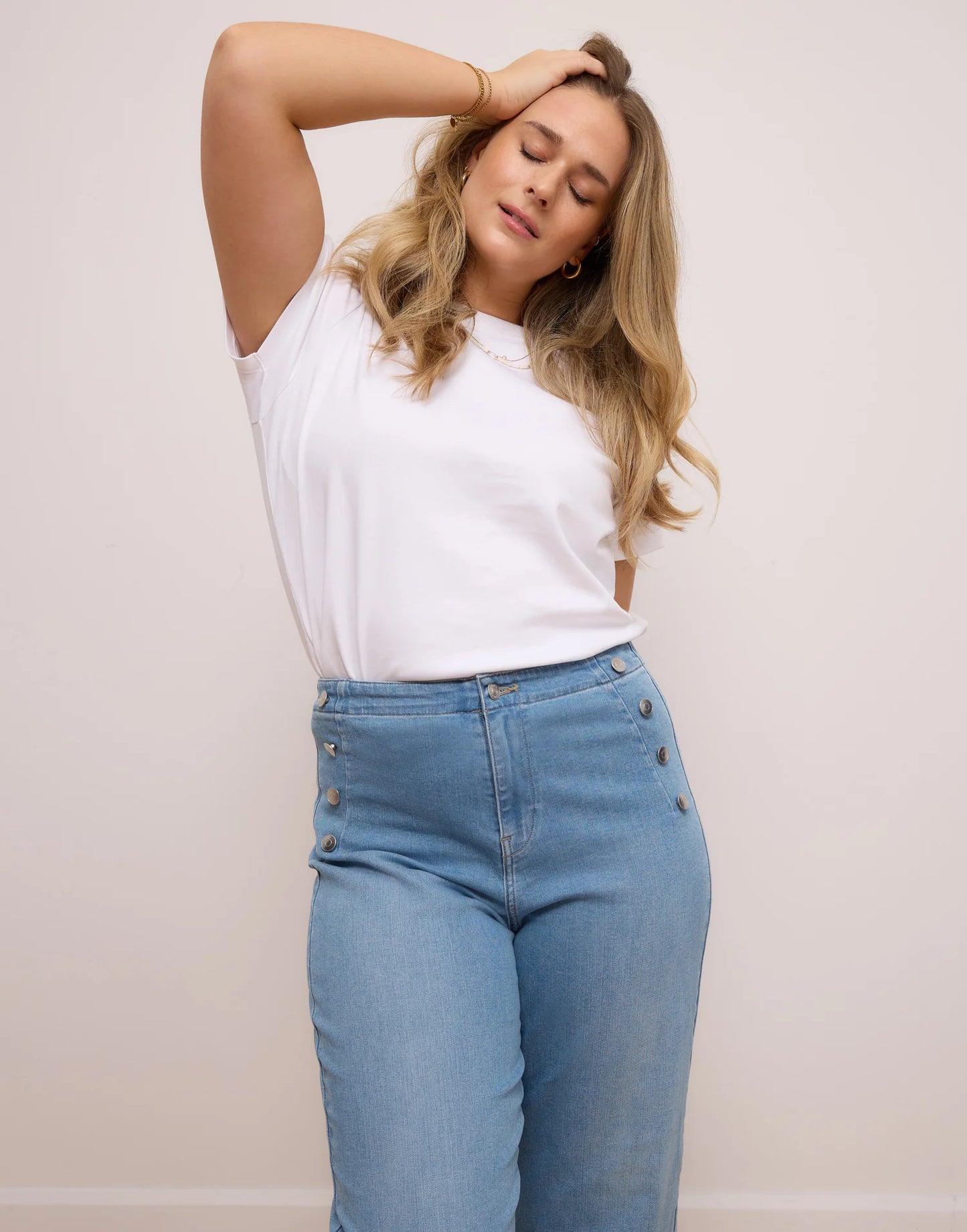 JEANS LILY Cut - Very Flared - High Waist - 26'' Inseam - Freshwater