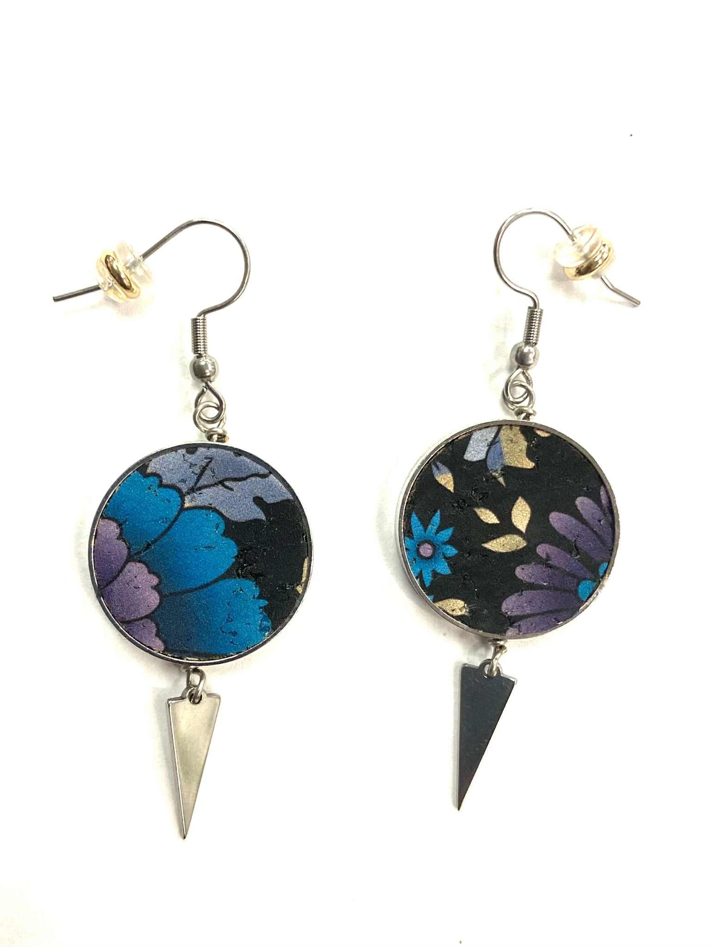 Boucles d'oreilles - Cercle - Fleurs bleues et Mauves - Création Fish