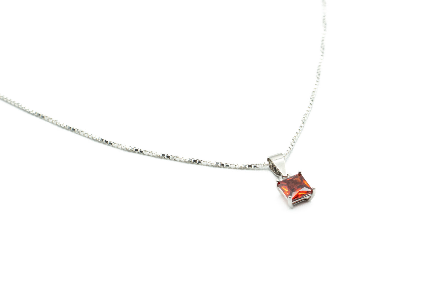 Necklace - 3mm Square - Ruby Red - Red Silver 9.25
