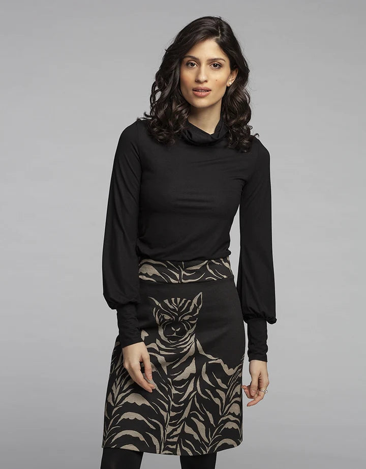 Sweater - Black - 18-253 - Kollontai