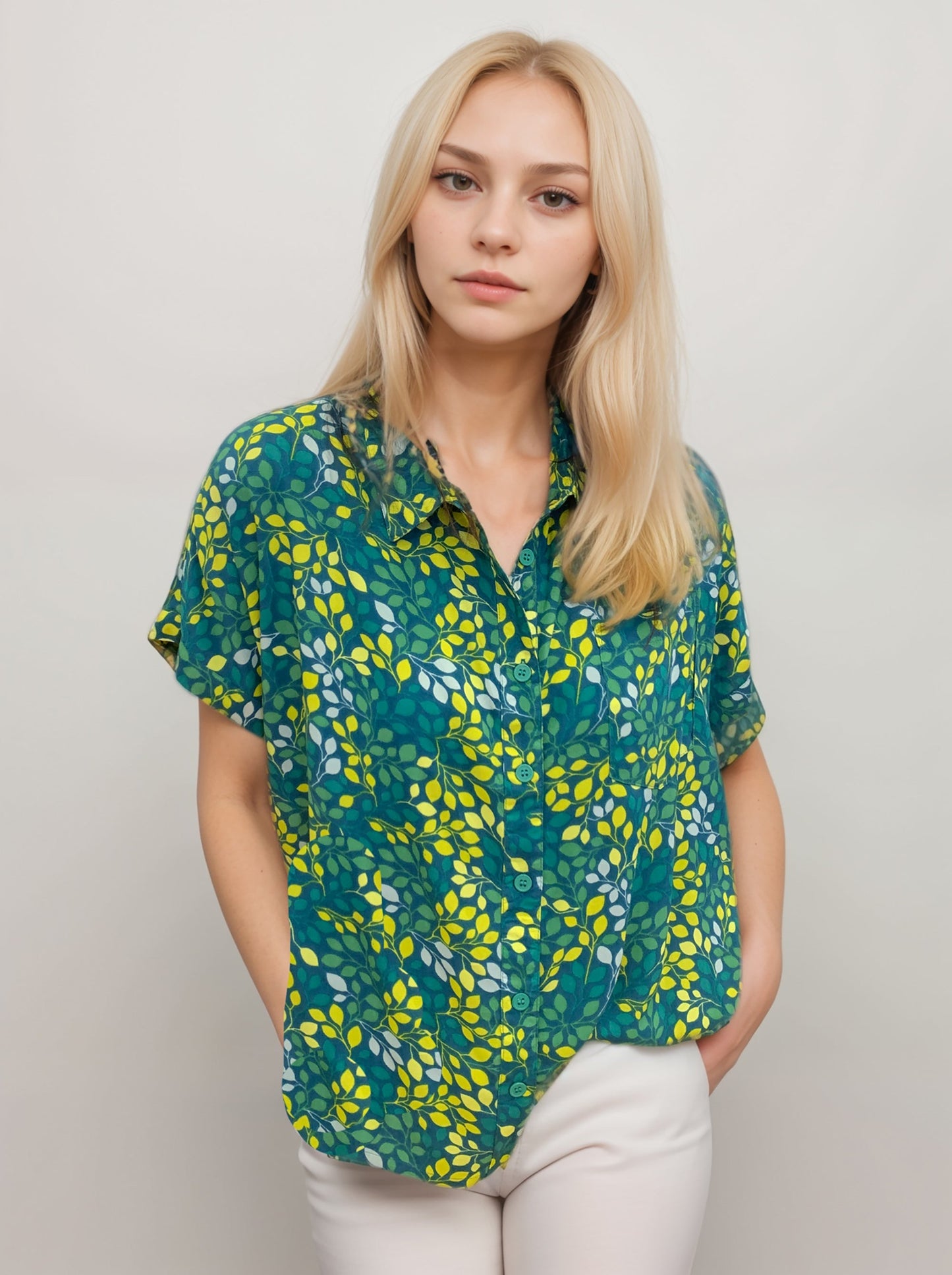 YUT-R chemisier à manches courtes – Imprimé feuillage vert & jaune GDB