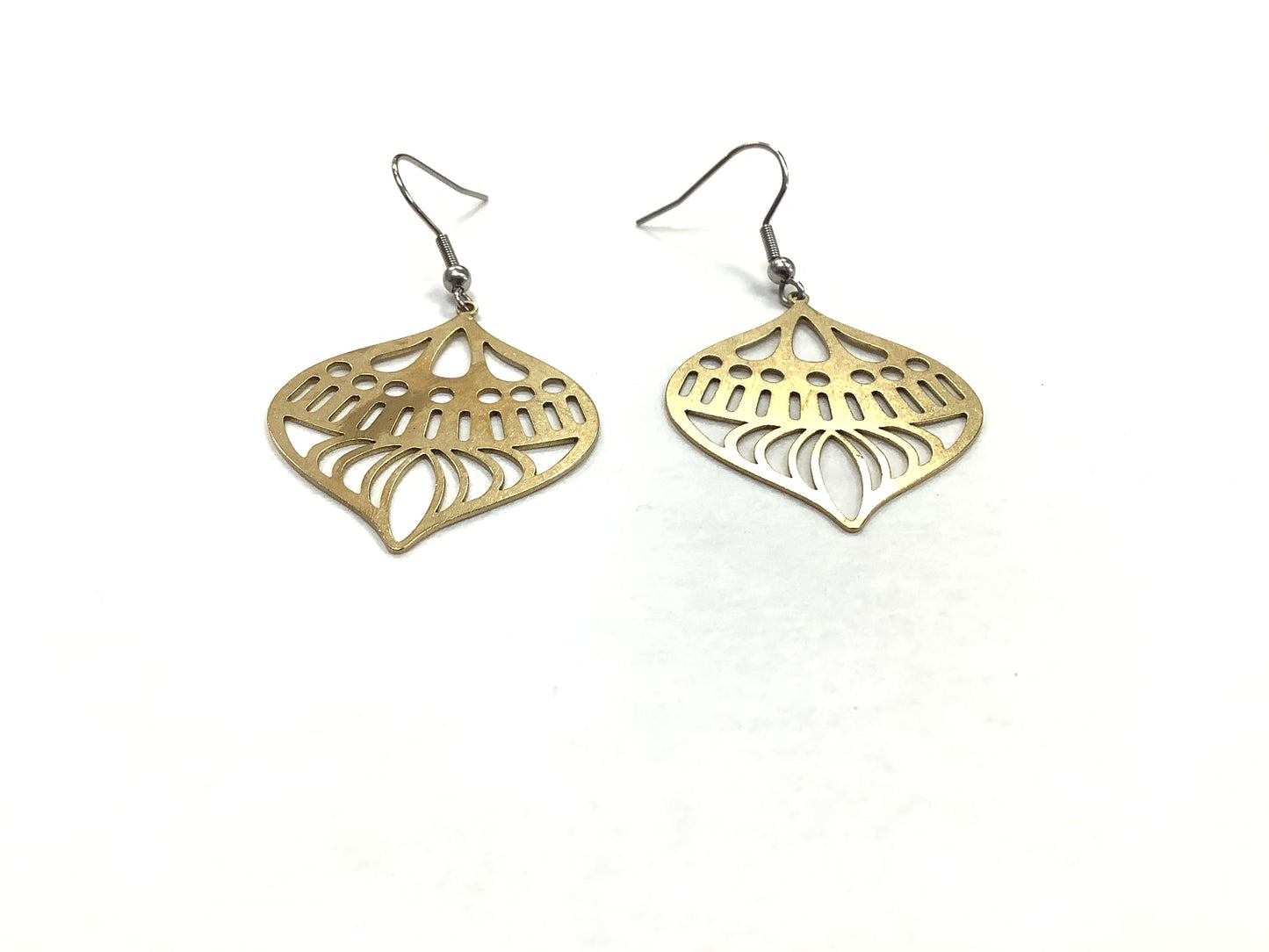 Crocus earrings - Fish Creation