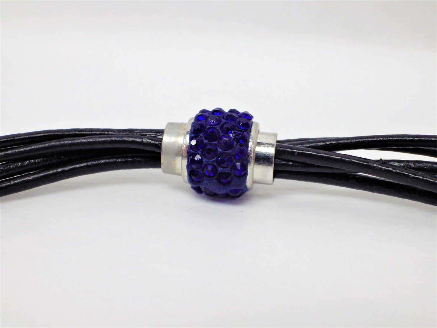 Collier/Bracelet noir, attache bleue, médaillon noir - MJ Bijoux