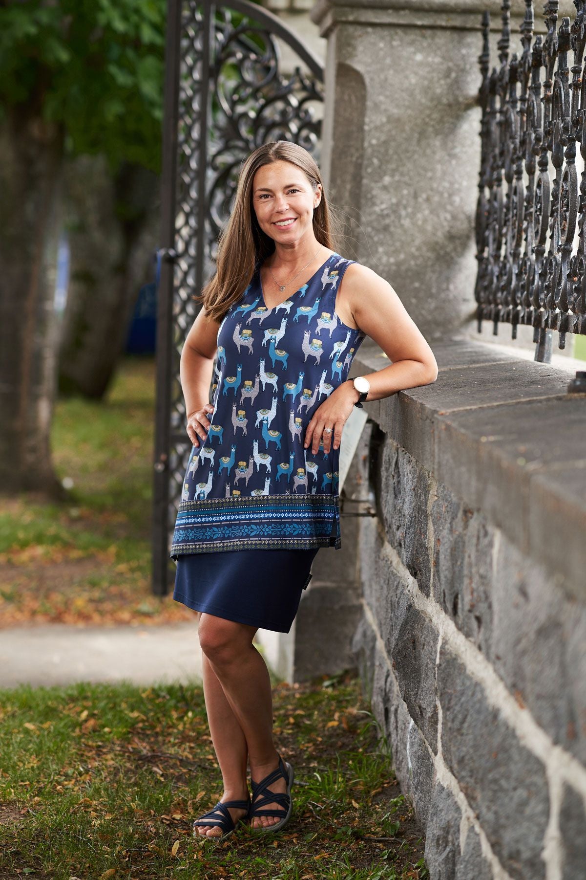 Navy Stork Skirt - Nothing is Lost