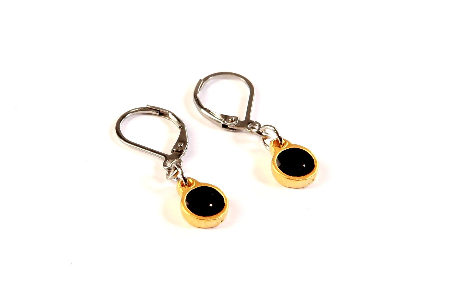 Round 8mm Matte Gold Ear Cuff - Red Jewelry