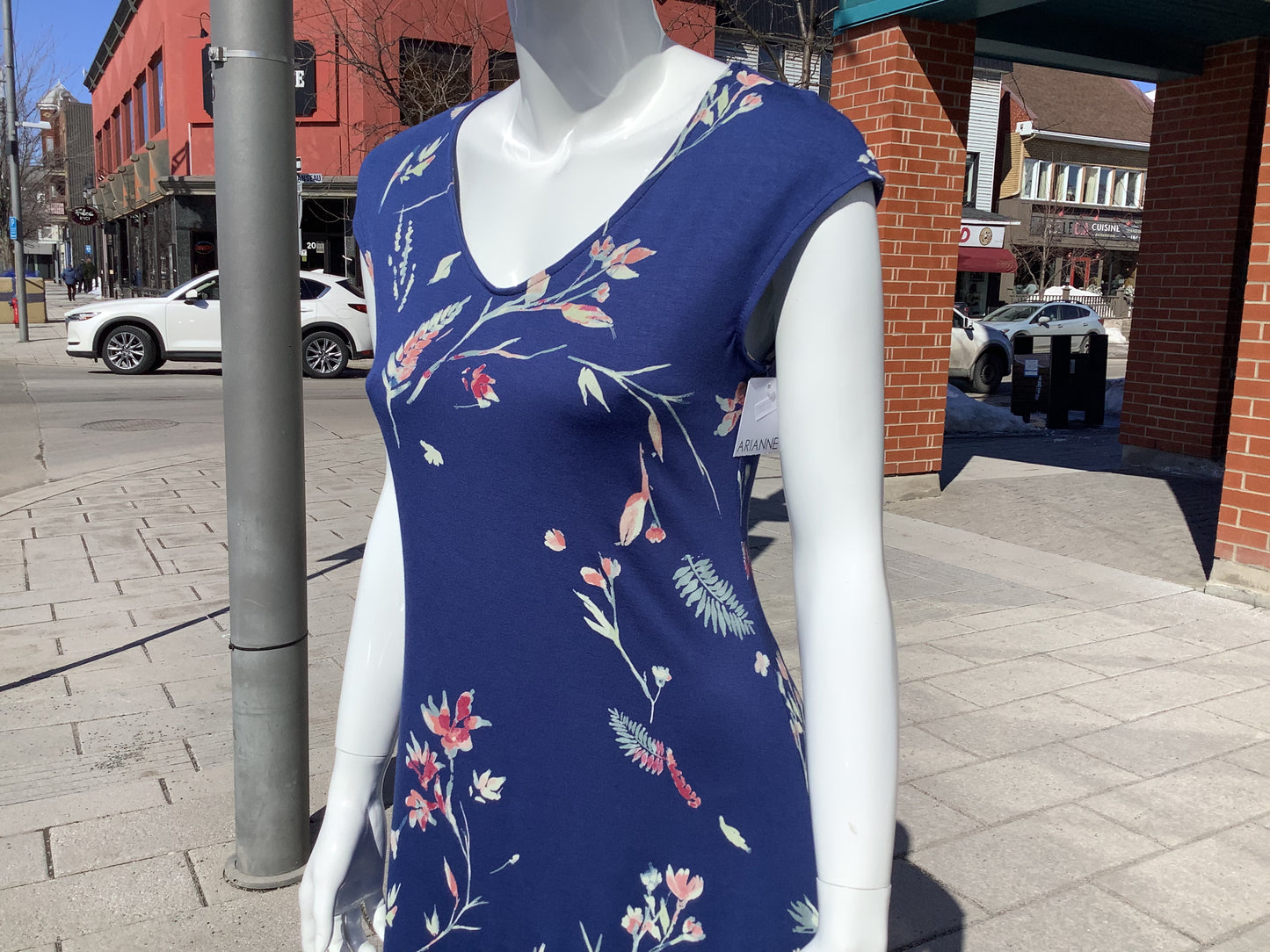 Maddie dress 8810 natural fiber - blue - Arianne