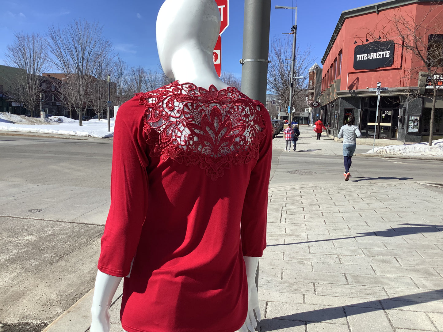 Teri top with sleeves - red - Arianne