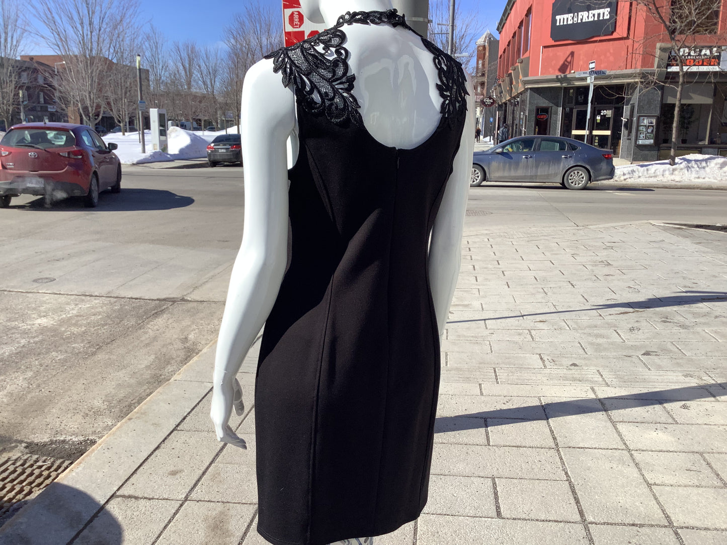 Stefi chocker appliqué dress - 8764 - Arianne