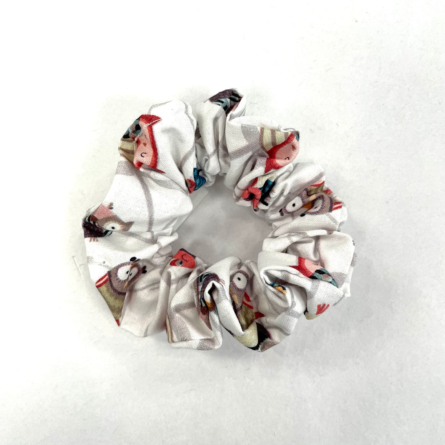 White Owl Scrunchie - Sofa Red