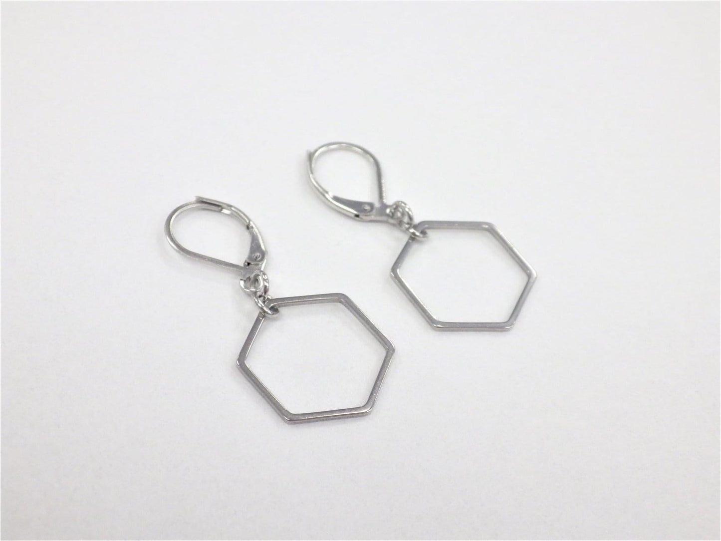 BO Hexagon Suspended - Red Stainless Steel