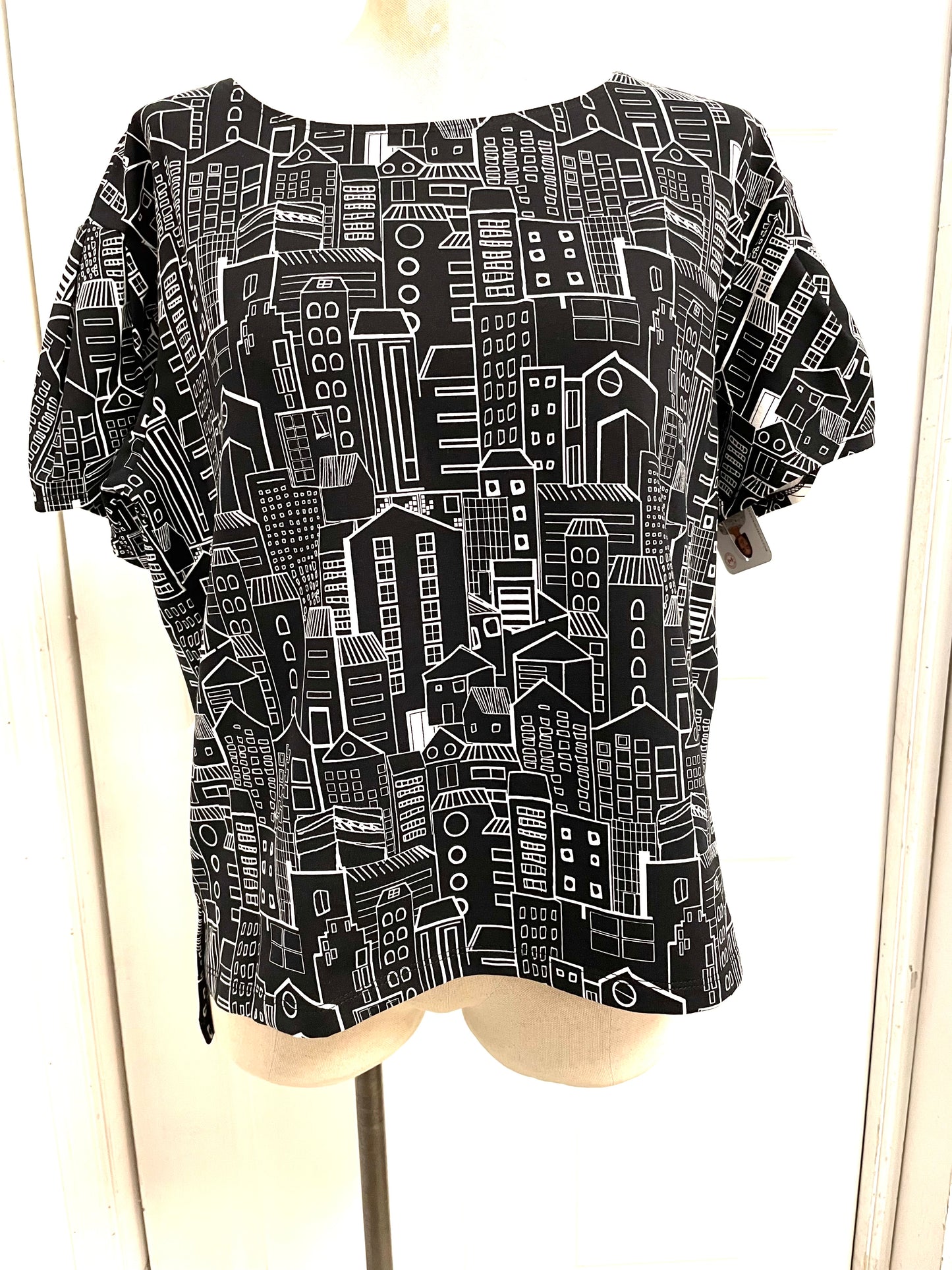 Black Fly Sweater - Luc Fontaine