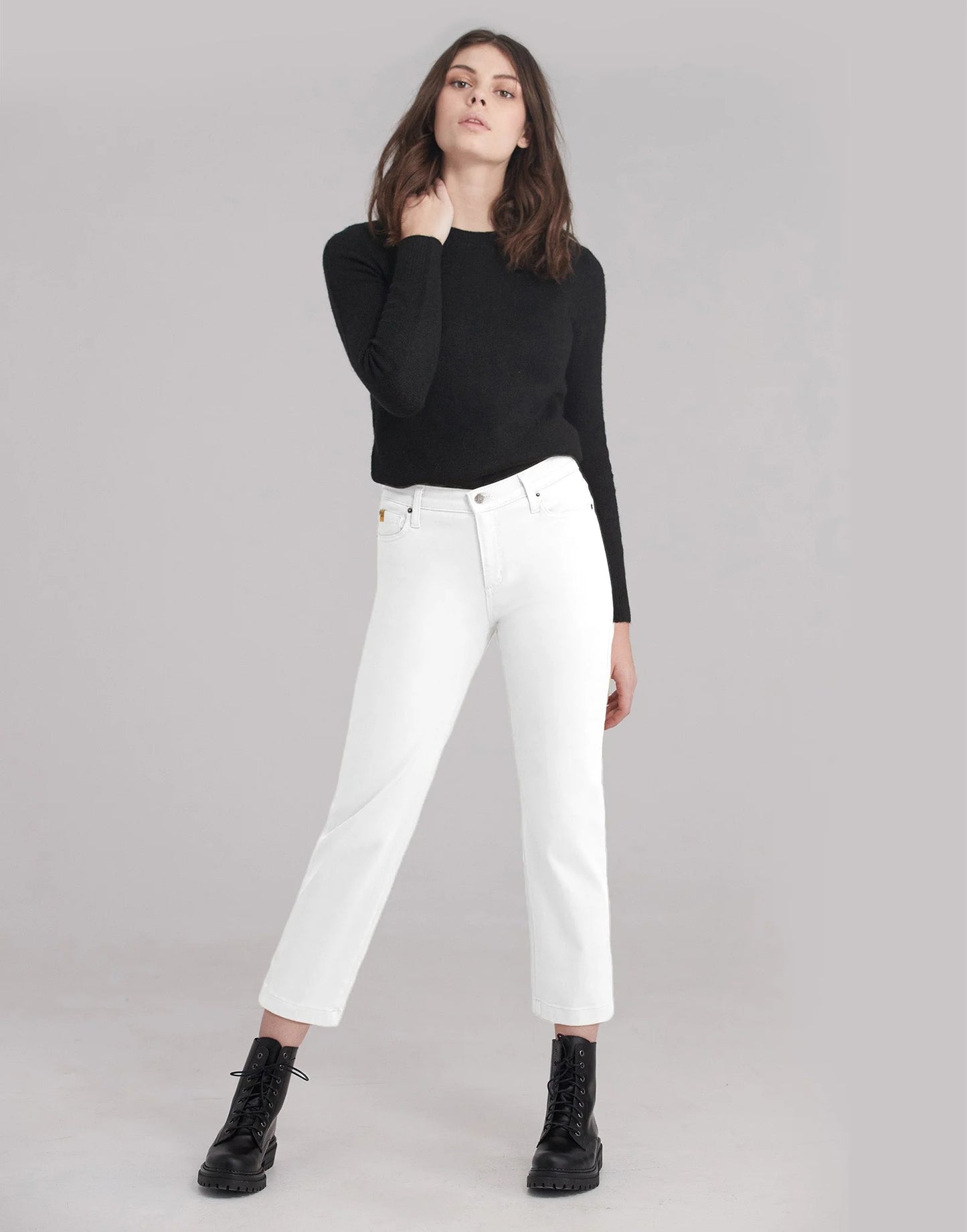 JEANS CHLOÉ COUPE DROITE / BLANC - 1917CO-C25 - Taille Classique - Entrejambe 25'' - Yoga Jeans