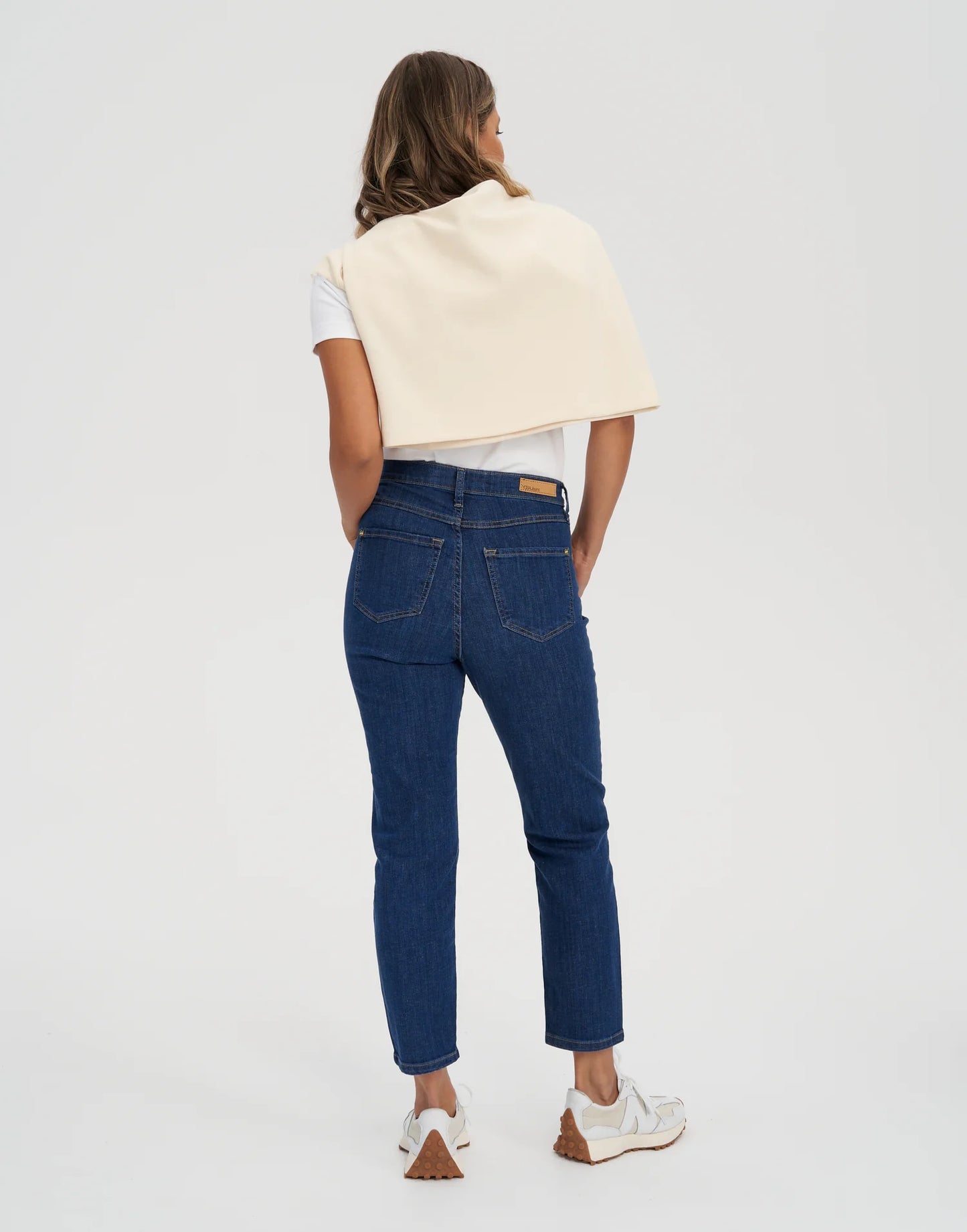 JEANS EMILY COUPE AJUSTÉE - BARBUDA - 1966CL-E27 - Yoga Jeans