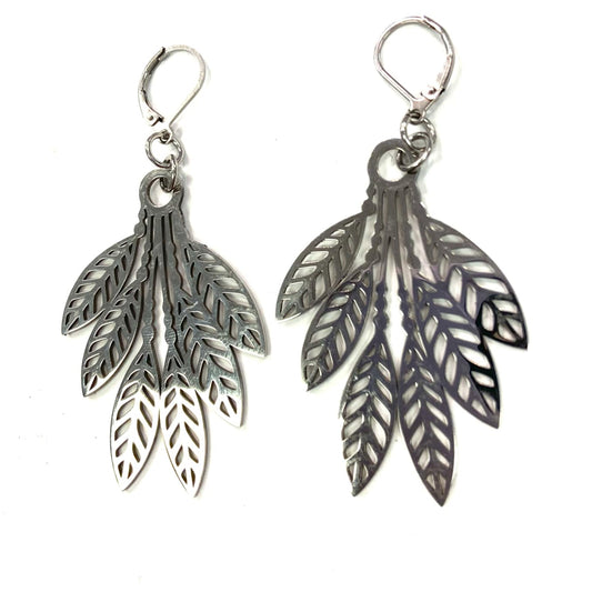 Boucles d'oreilles - Bouquet de plumes argent - Rouge Inox