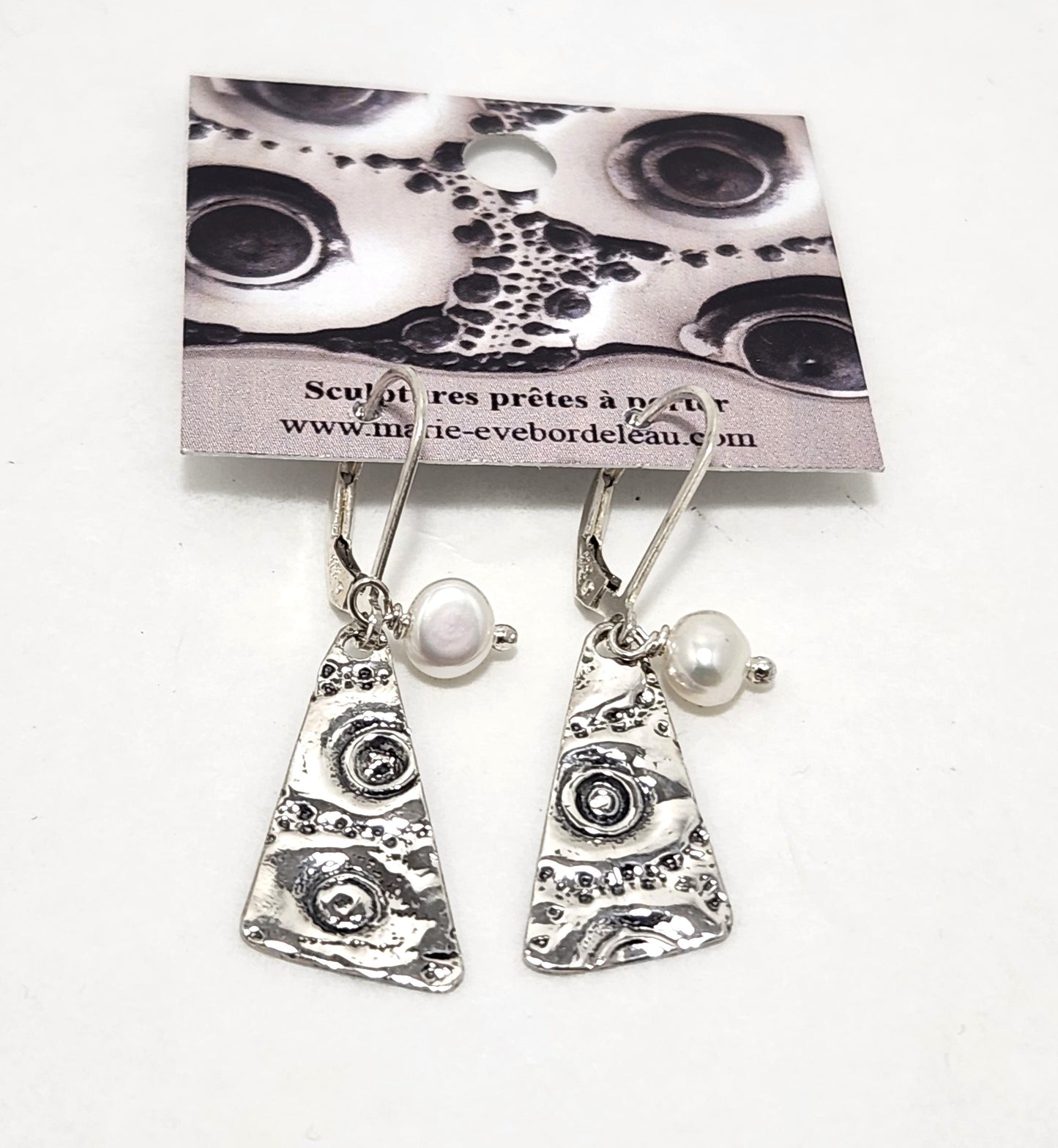 Earrings - Pearl Triangle - Marie-Ève ​​Bordeleau 