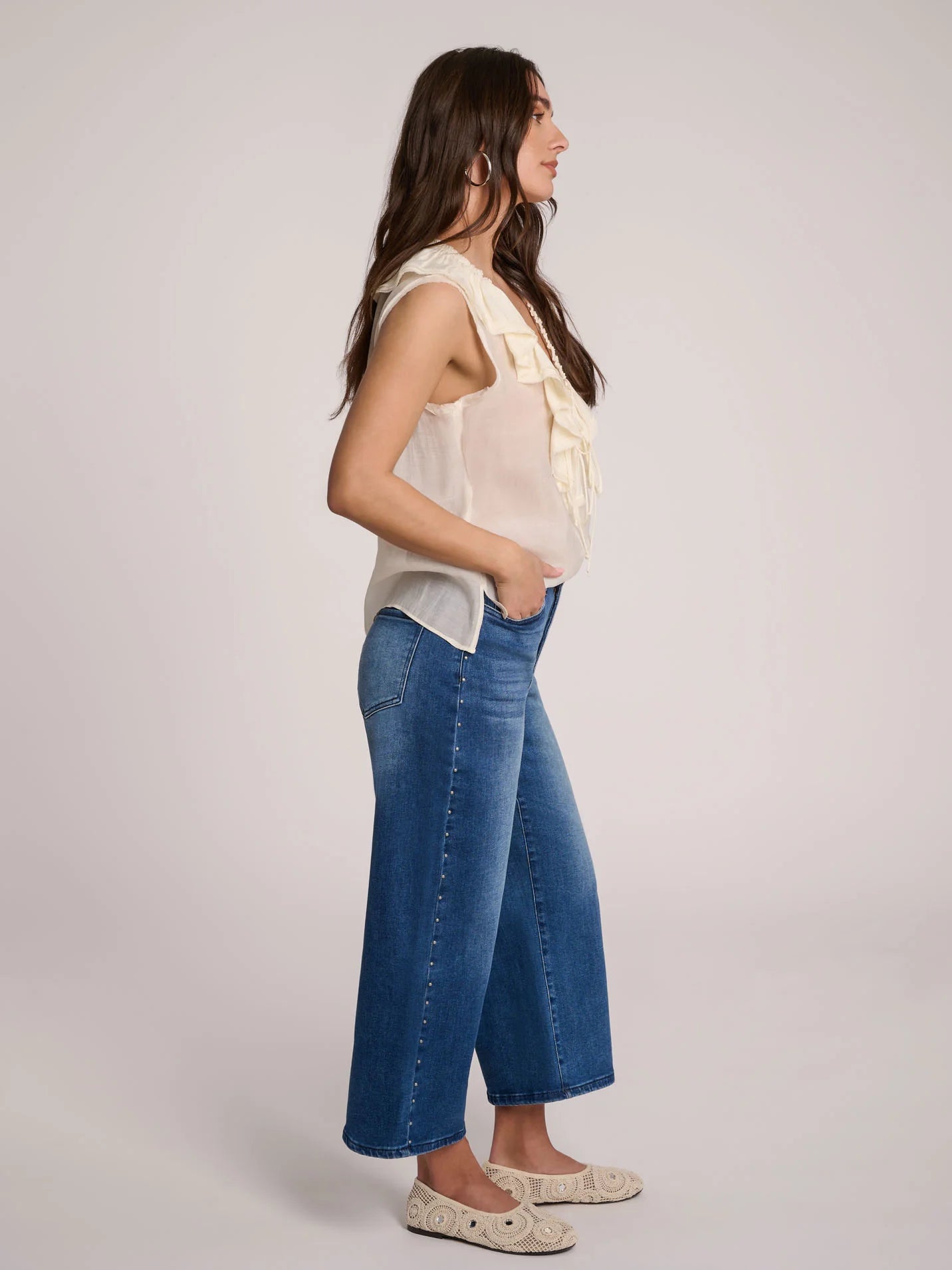 LILY JEANS VERY FLARED FIT - BLUE DIDDLEY - 25" inseam 