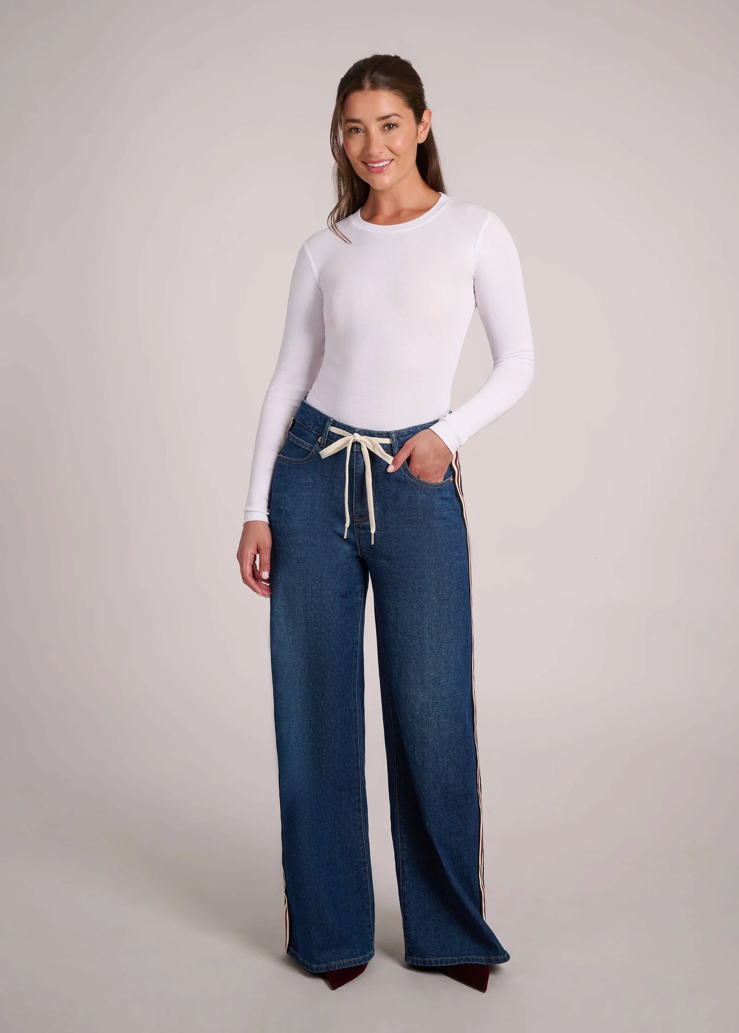 JEANS LILY COUPE TRÈS ÉVASÉE - CARINA - Taille Classique - Entrejambe 32''