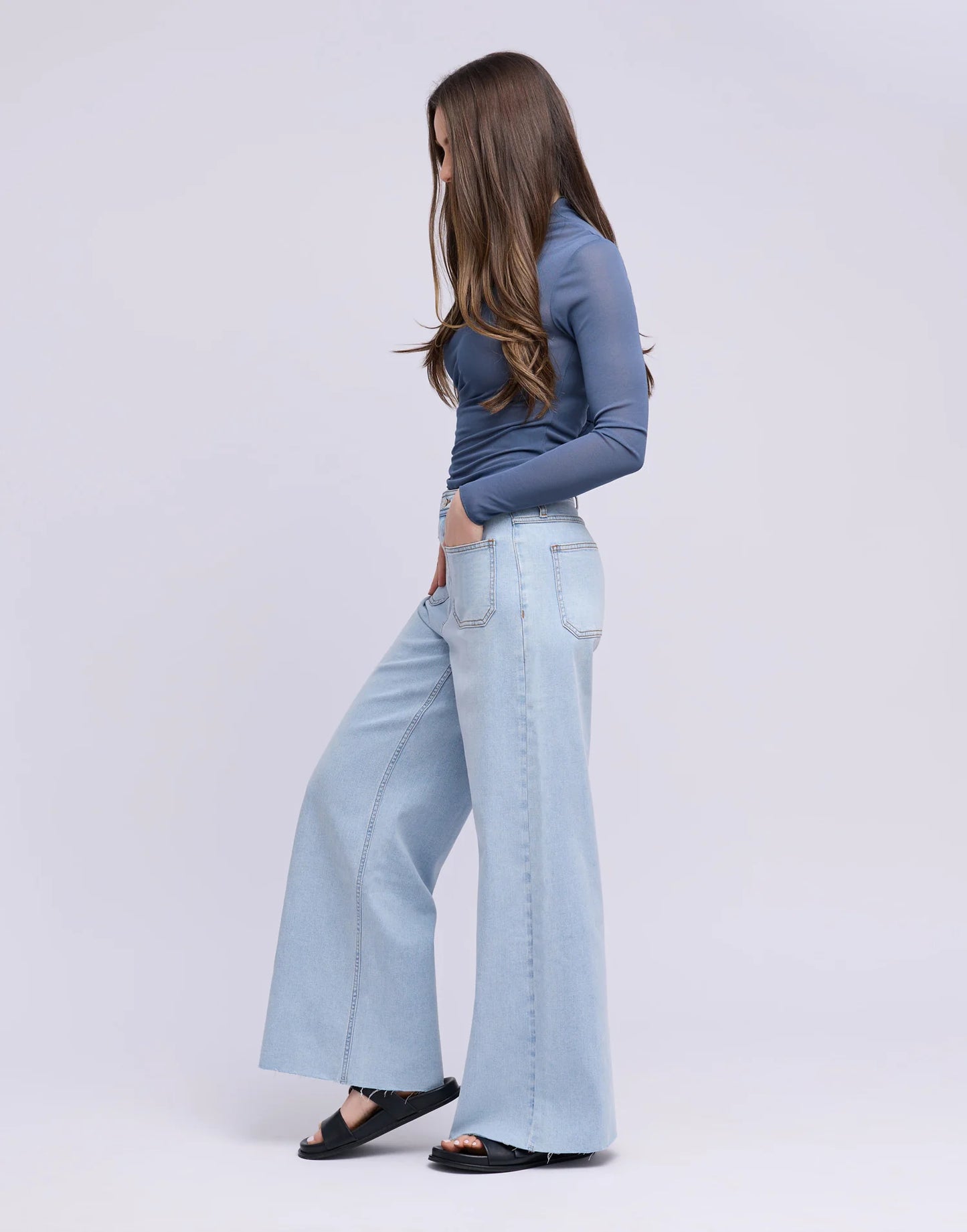 JEANS LILY COUPE TRÈS ÉVASÉE - SHERYL - 2902 - Taille haute - Entrejambe 31'' - Yoga Jeans