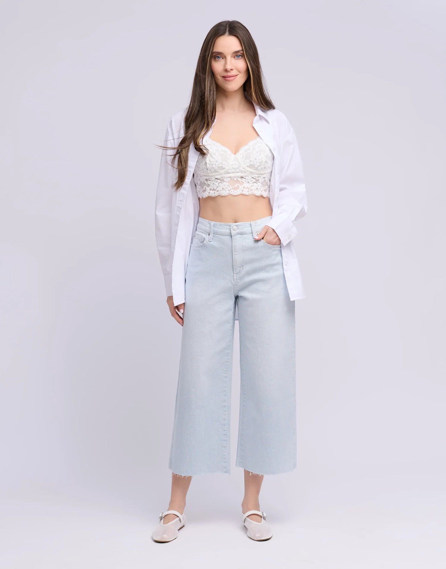 JEANS LILY COUPE TRÈS ÉVASÉE - SELENA - 2924 - Taille classique - Entrejambe 25'' - Yoga Jeans (Copie)