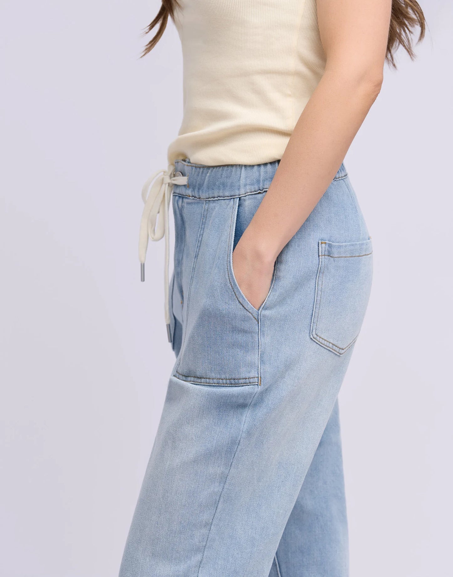 JEANS MALIA COUPE DÉCONTRACTÉE - AMELIA - 2968 - Taille haute - Entrejambe 27" - Yoga Jeans