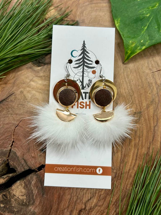 Boucles d'oreilles- Poil brun et blanc-Création Fish