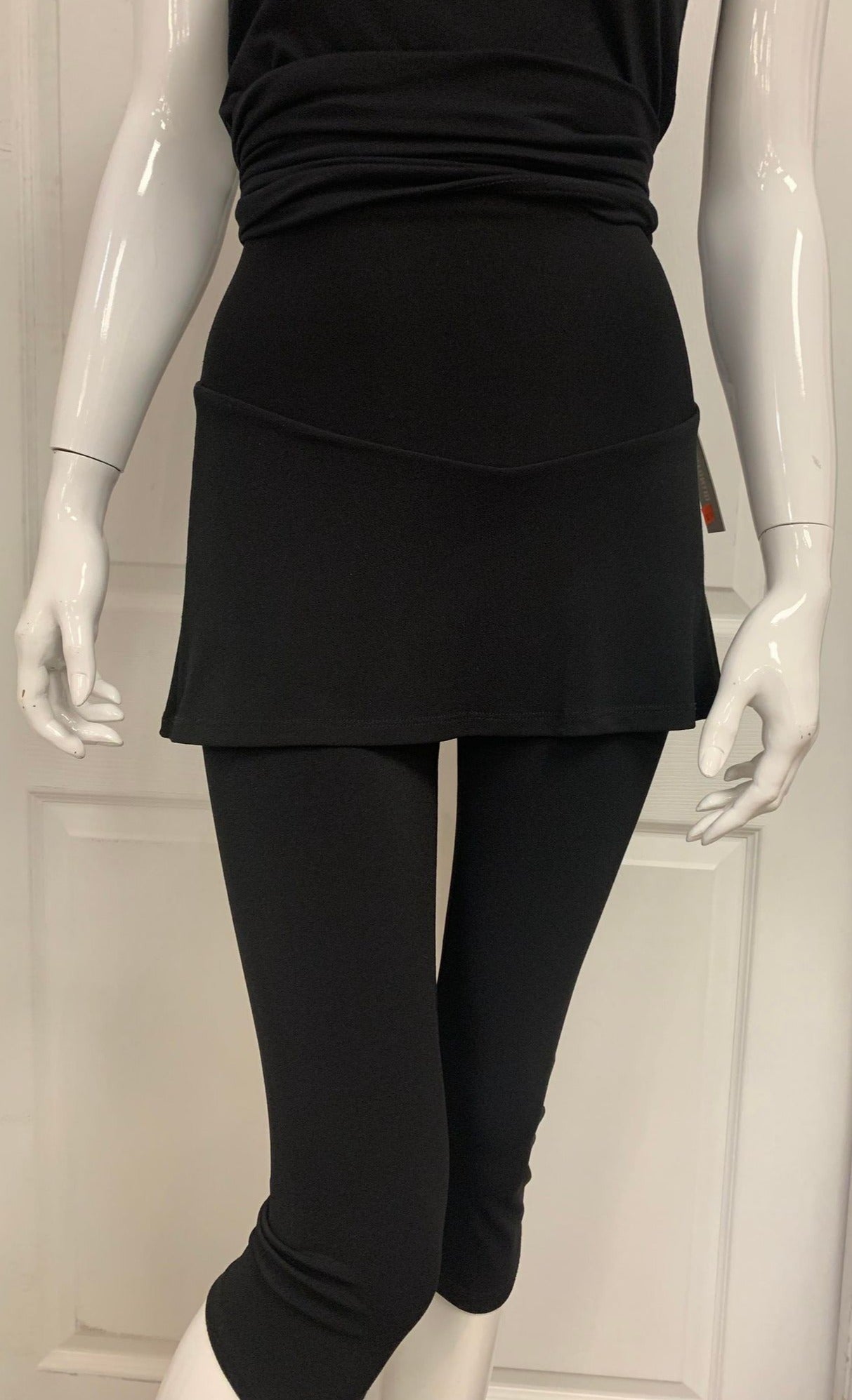 Pantalon Jupe - Noir - 14-120 - Kollontai