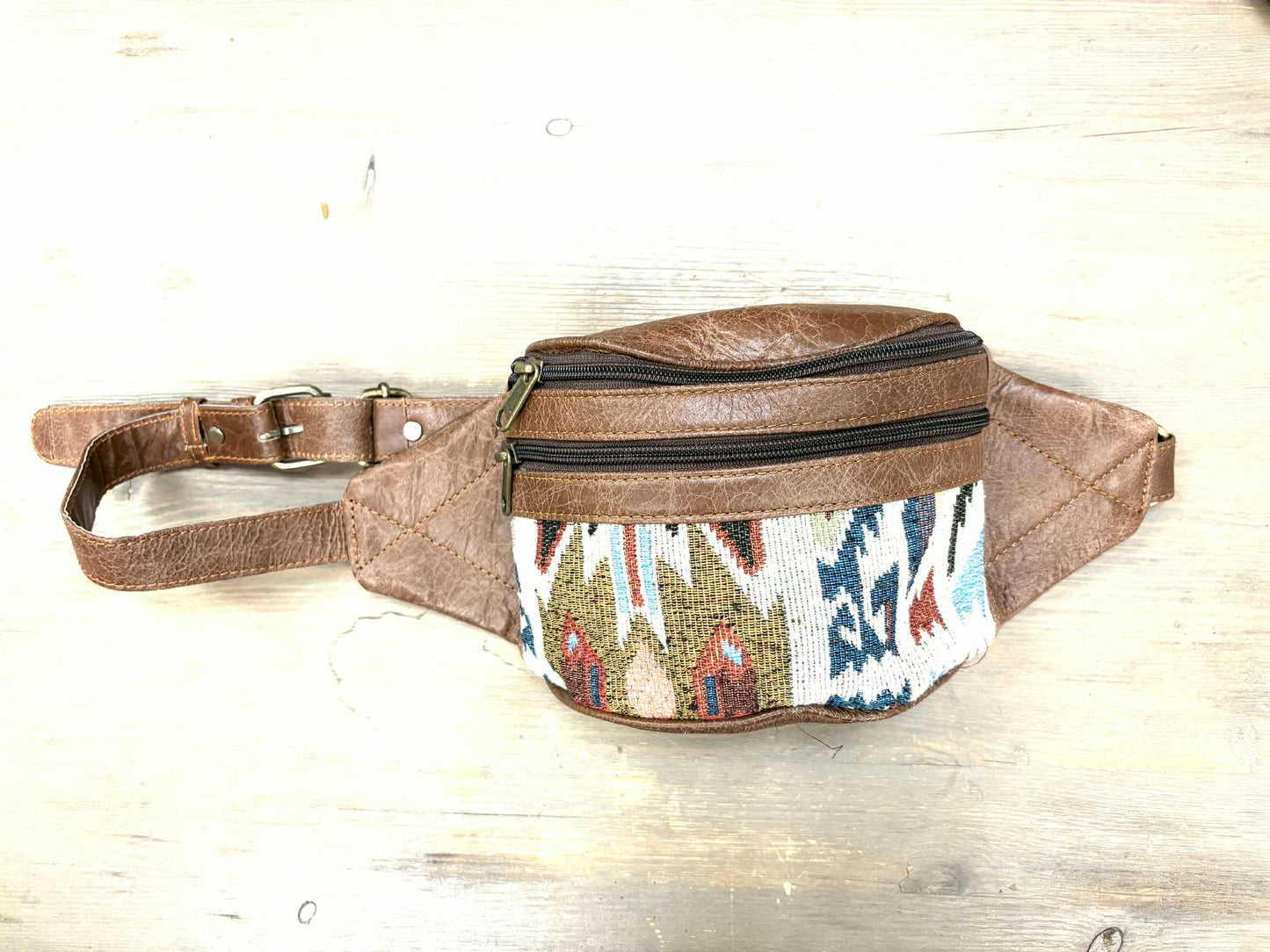 Sac banane - 6 variantes différentes - Sacs rouge import