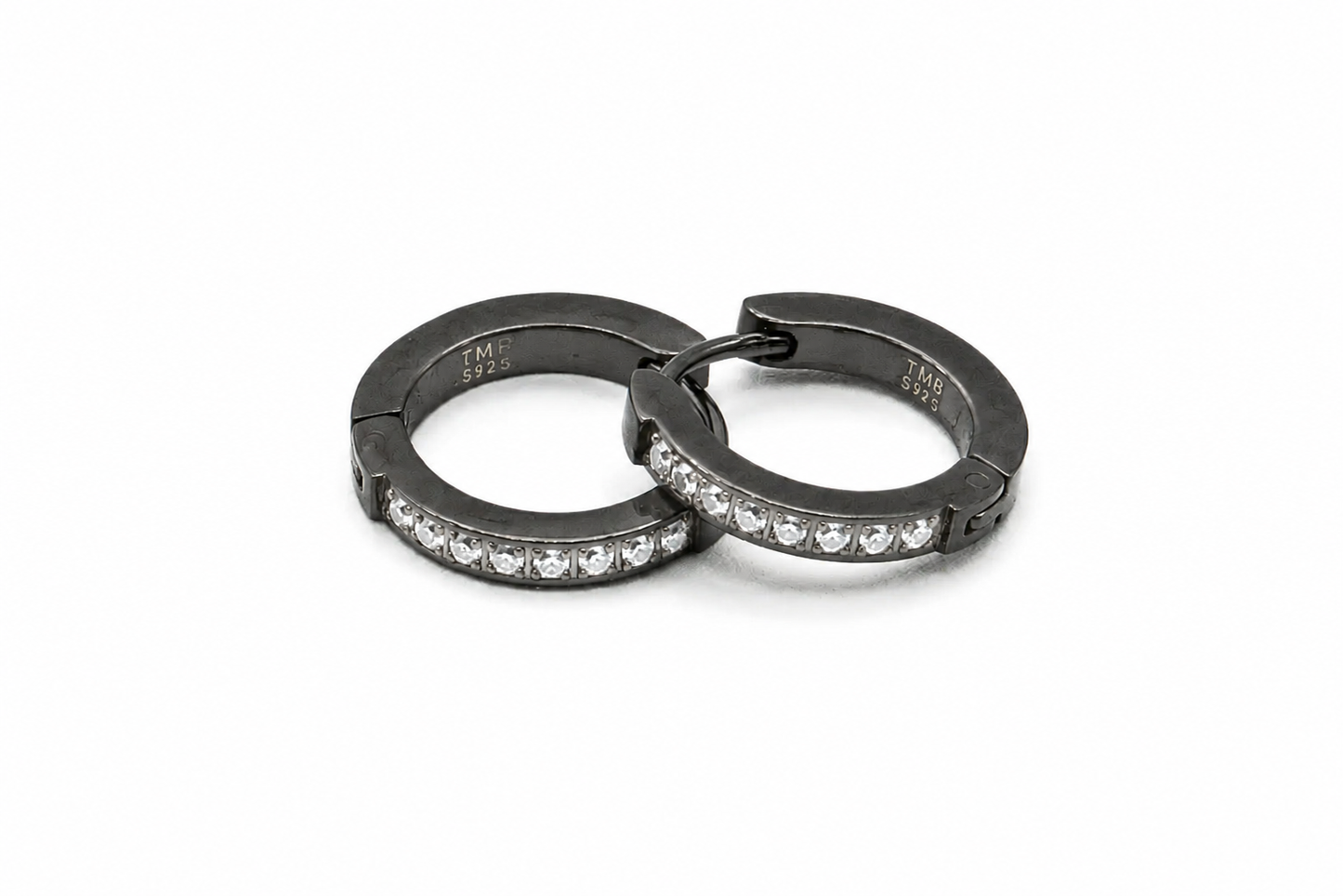 Boucles d'oreilles - anneaux moyens - Rouge Inox