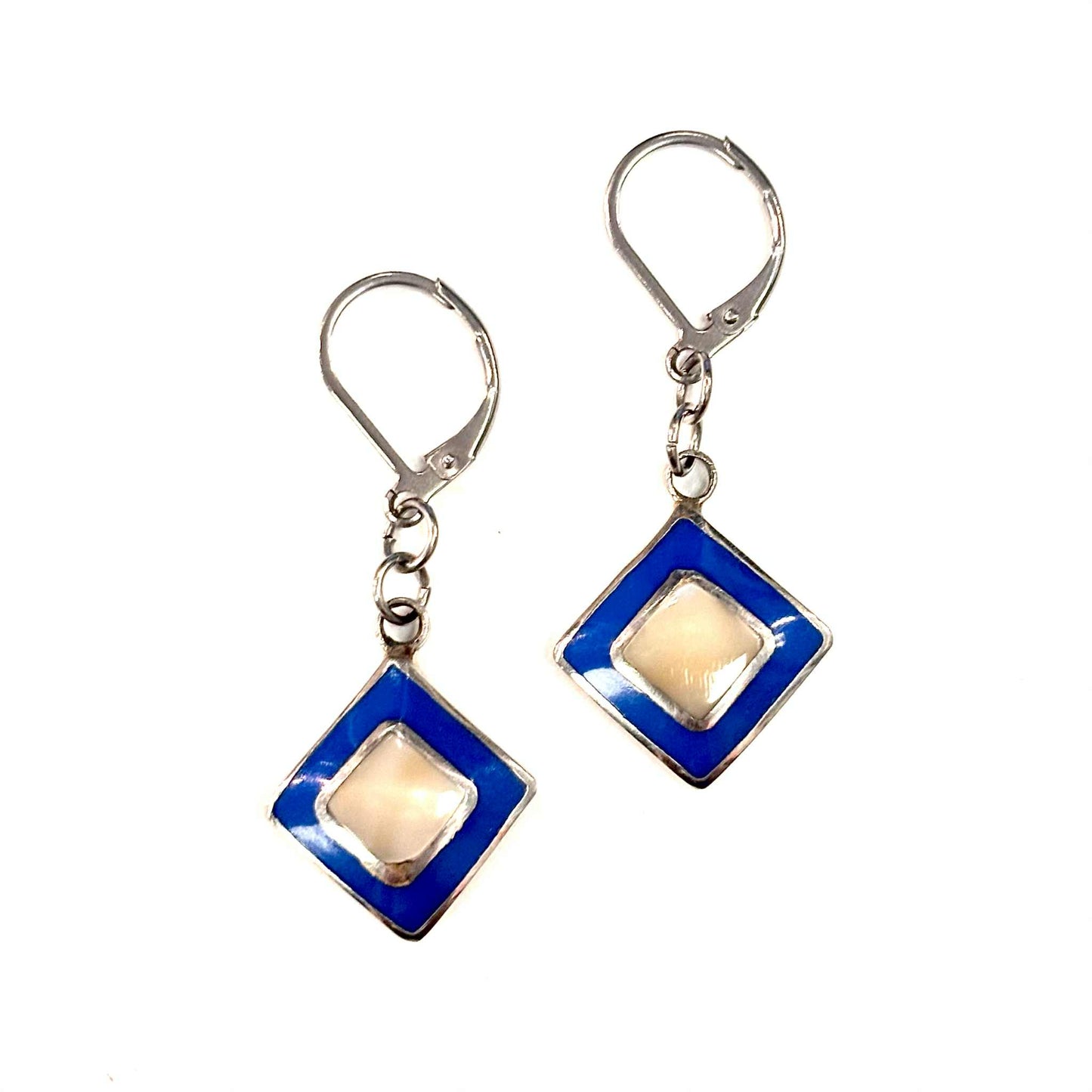 Boucles d'oreilles - Carré - Pierre Nacre Carré - Rouge Aventure