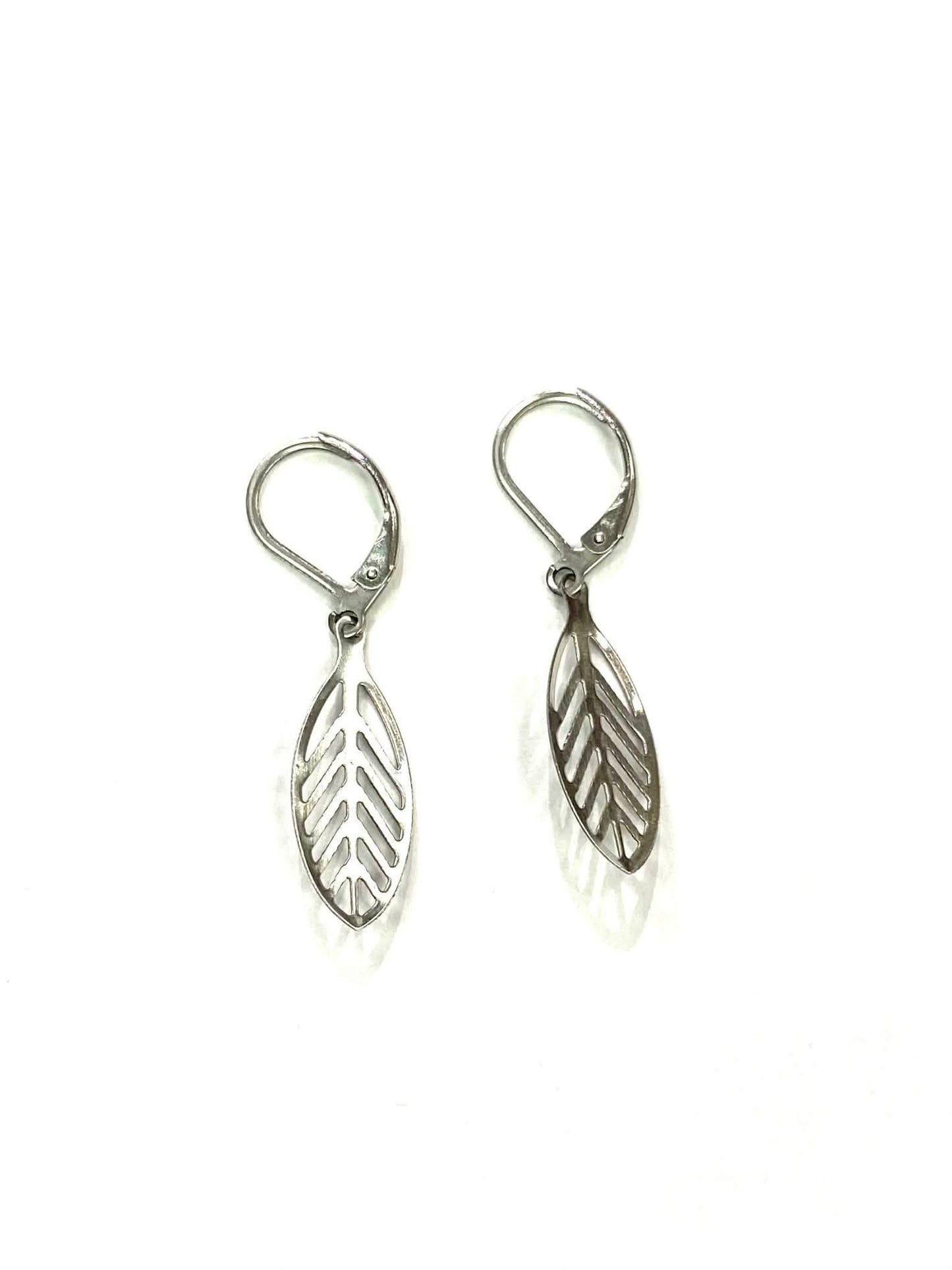 Boucles d'oreilles petites feuilles - Rouge Inox
