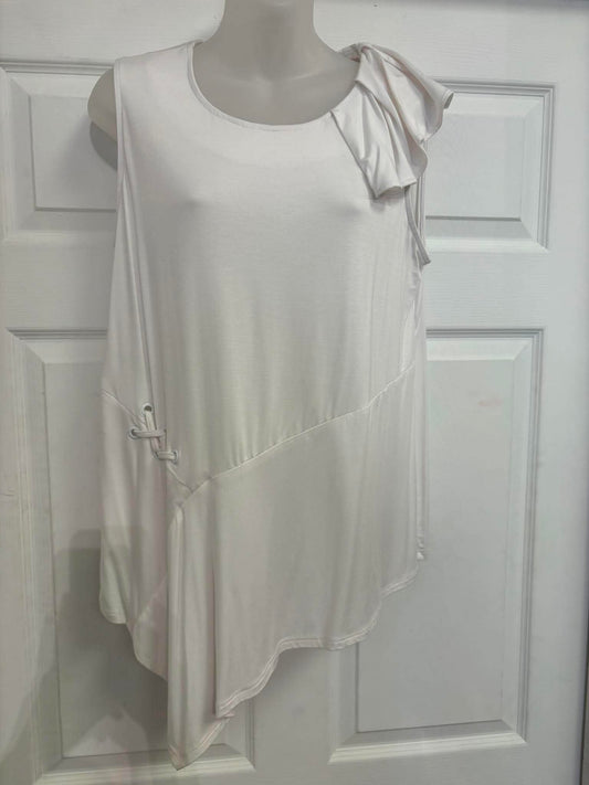 Martini tunic with black and white polka dots