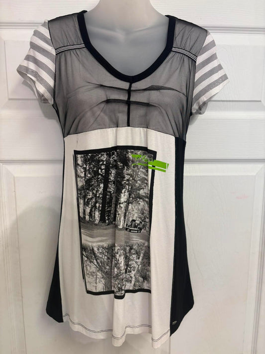 Martini tunic with black and white polka dots