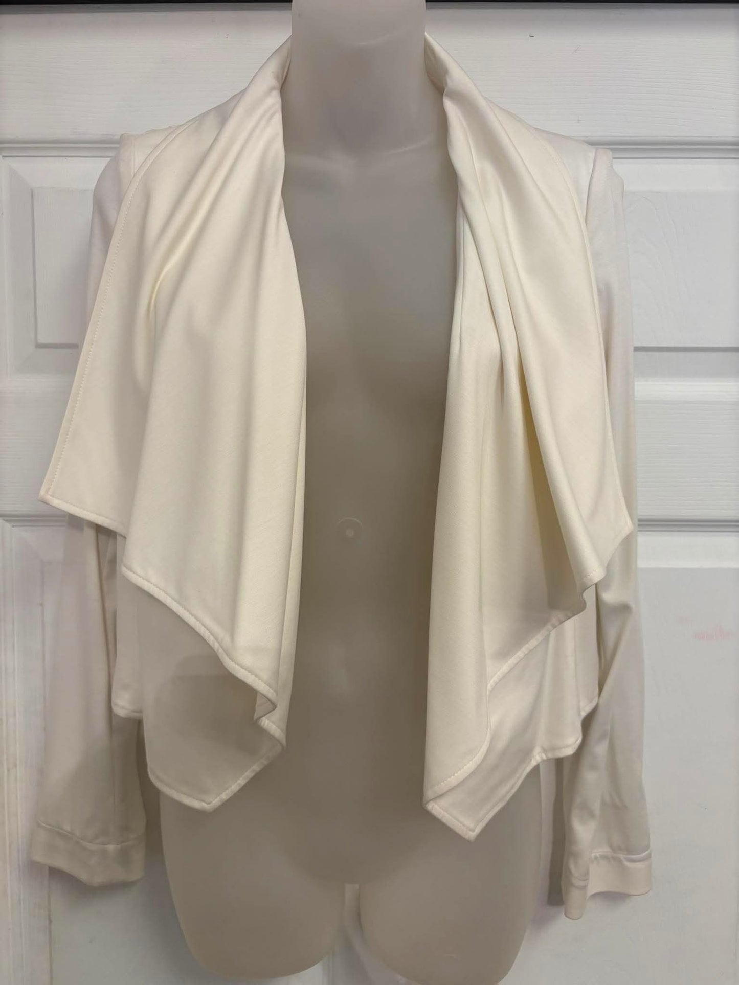 Veste blanche Patrizia Luca Milano