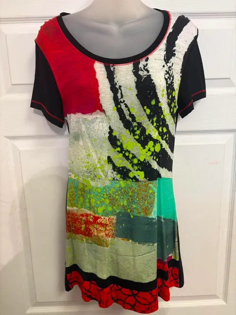 Martini tunic with black and white polka dots