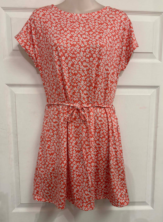 JS06 Daisy Red - Robe ceinturée à manches courtes - Imprimé fleuri - Kozii