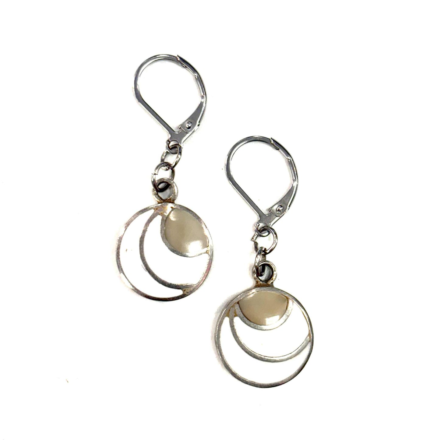 Boucles d'oreilles - Cercle - Pierre Nacre Demie-Cercle - Rouge Aventure