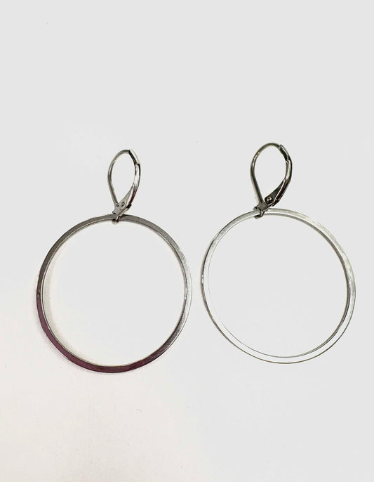 Boucle d'oreille anneau - Rouge inox