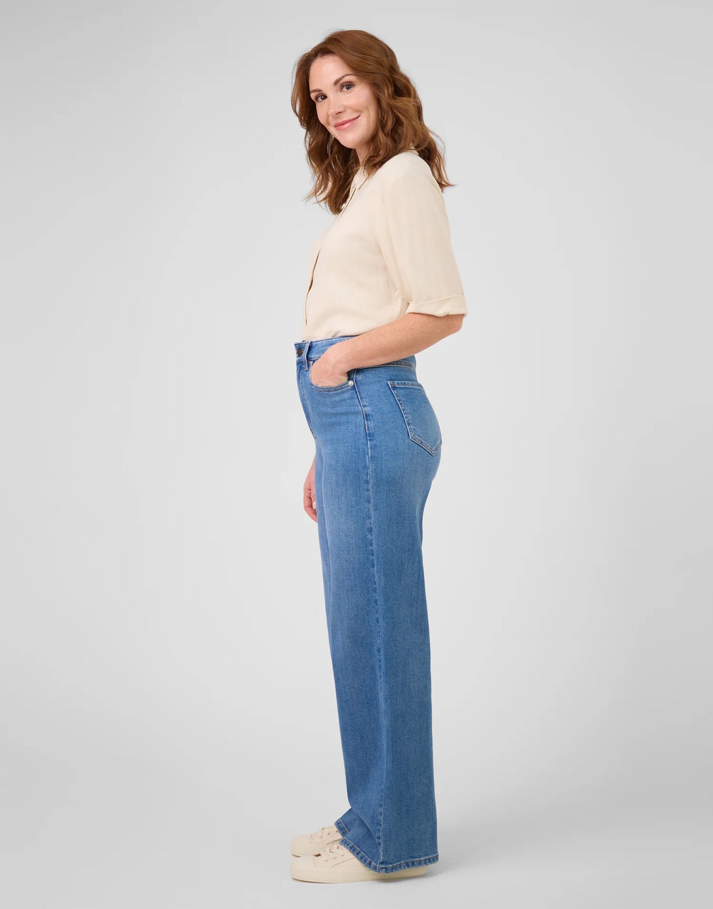 Lily Jeans - Very Flared Fit - High Waist - Rio - 32'' Inseam 