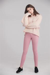 Jeans Rachel - Zen Pink - Taille Classique - Entrejambe 30''- Yoga Jeans 1711