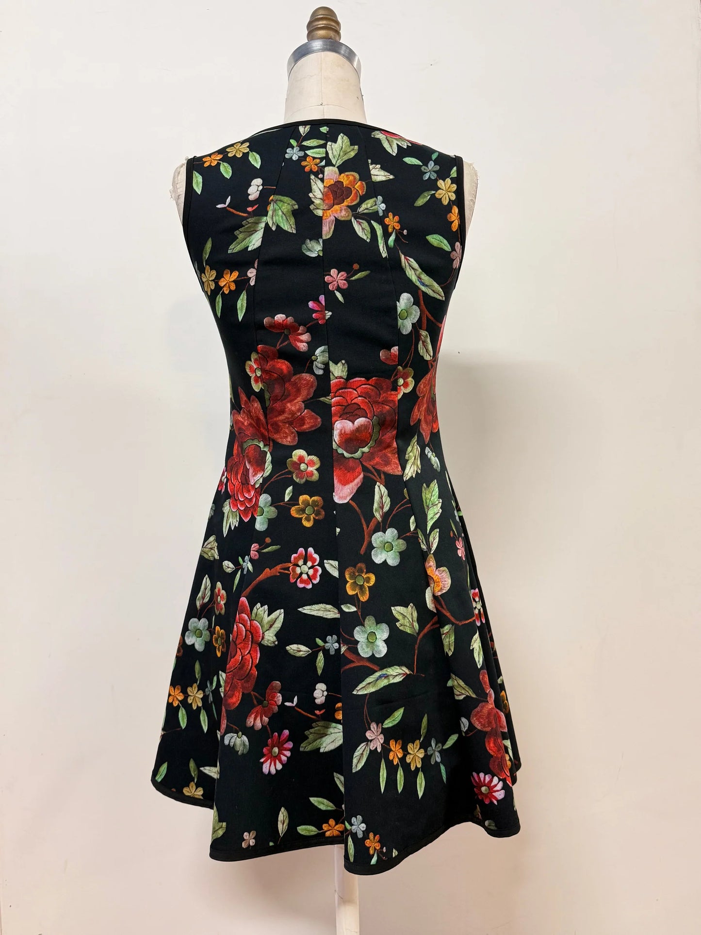 Robe Silba - Noir floral