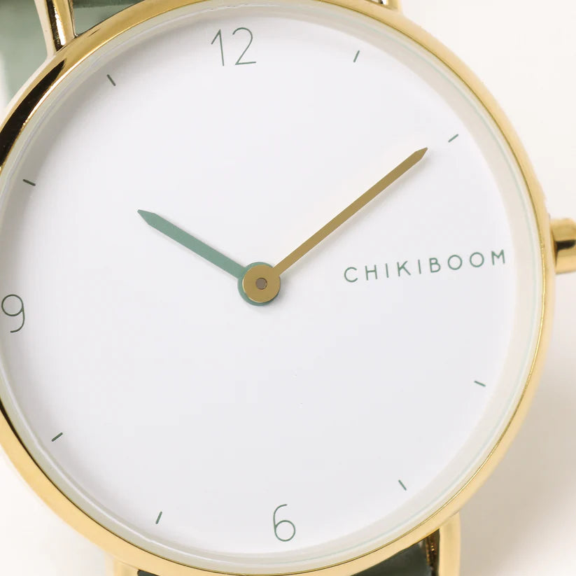 Montre florale  blanc et or