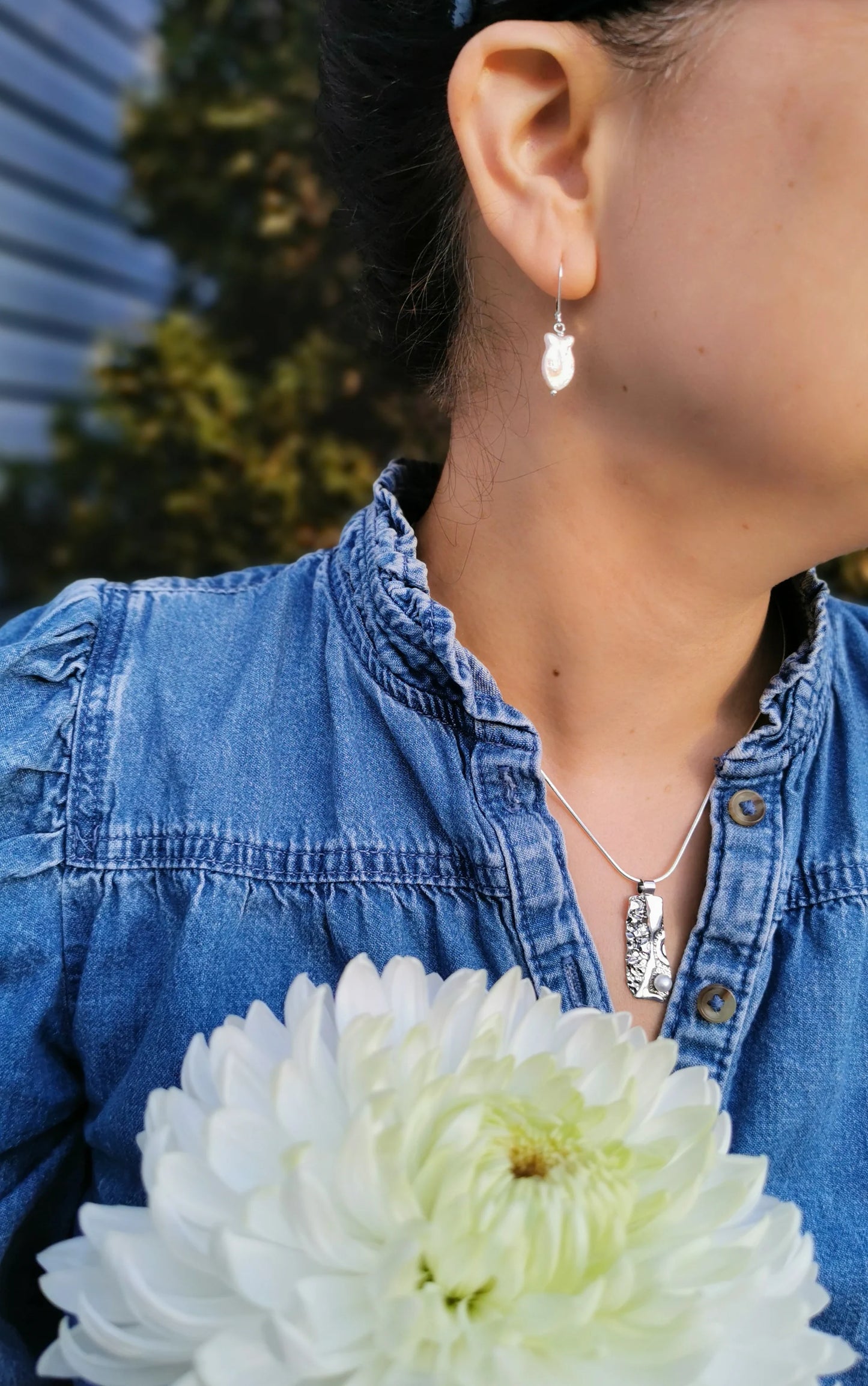 LARGE PEARL SESAME, unique pendant with a texture of sesame seeds and sea urchin shell! - Marie-Ève ​​Bordeleau