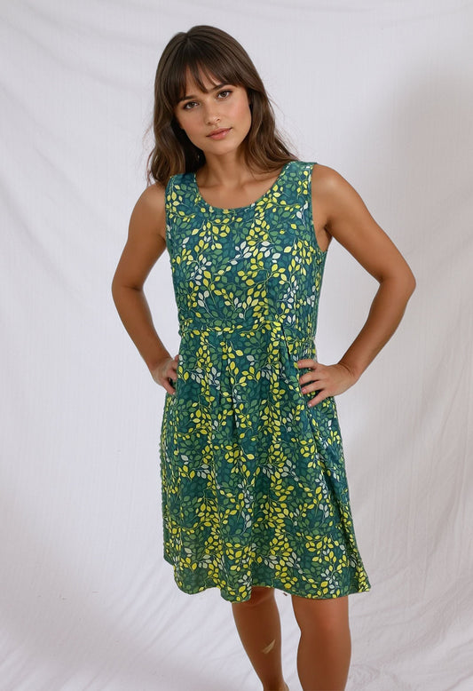 LAURA-R Robe évasée sans manches – Imprimé feuillage vert GDB