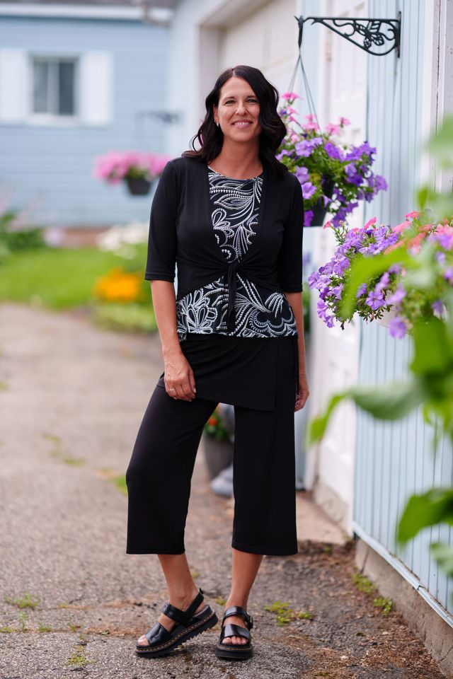 Camisole sunrise floral - noir et blanc