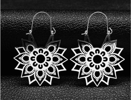 Boucles d'oreilles - Arceau - Mandala Fleur -  Argent - Création Fish