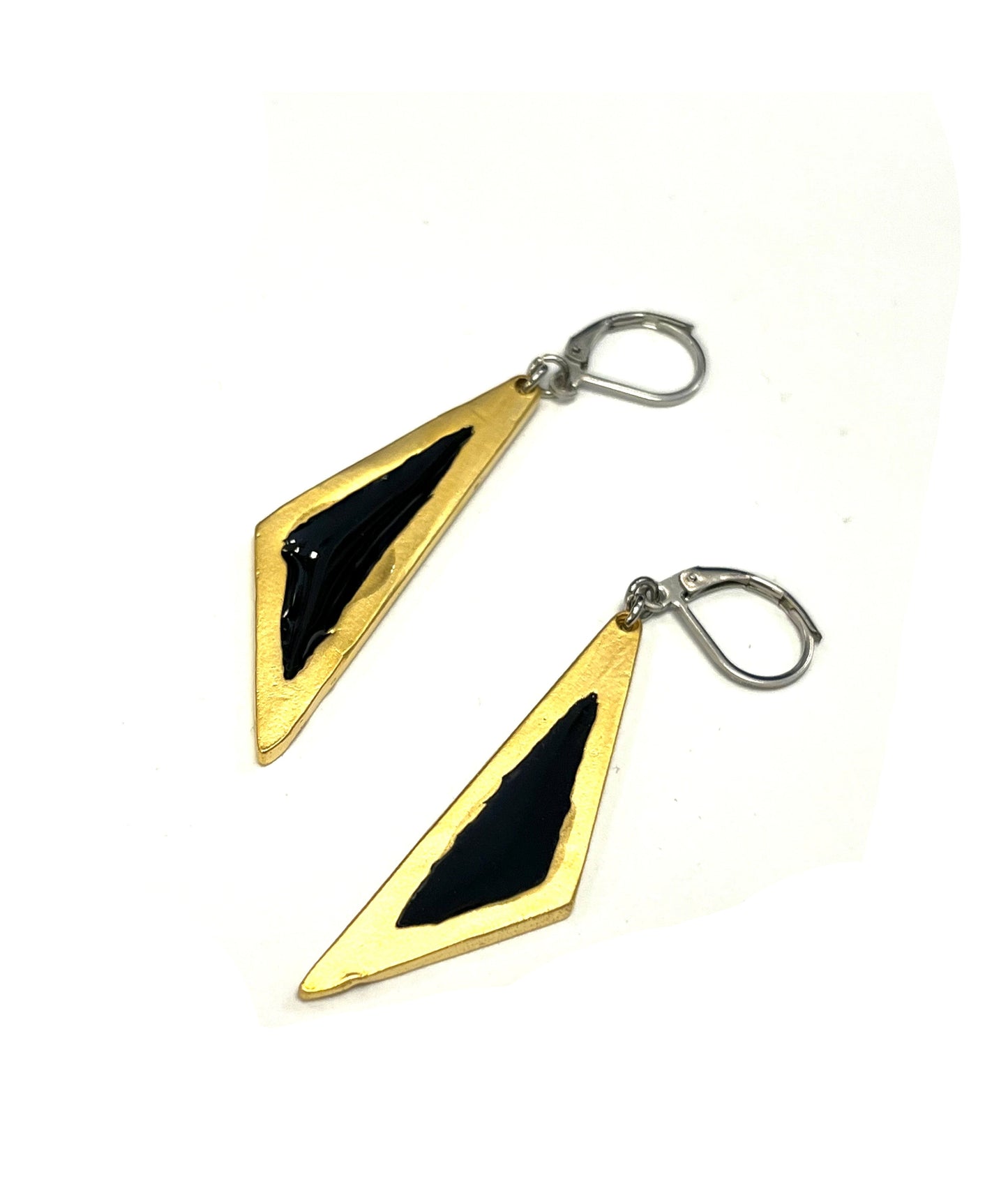 Suspendues à l'oreille Résine-noir et or- Rouge Bijoux