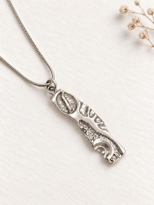 MEDIUM MOON HEART, pendant - Marie-Êve Bordeleau