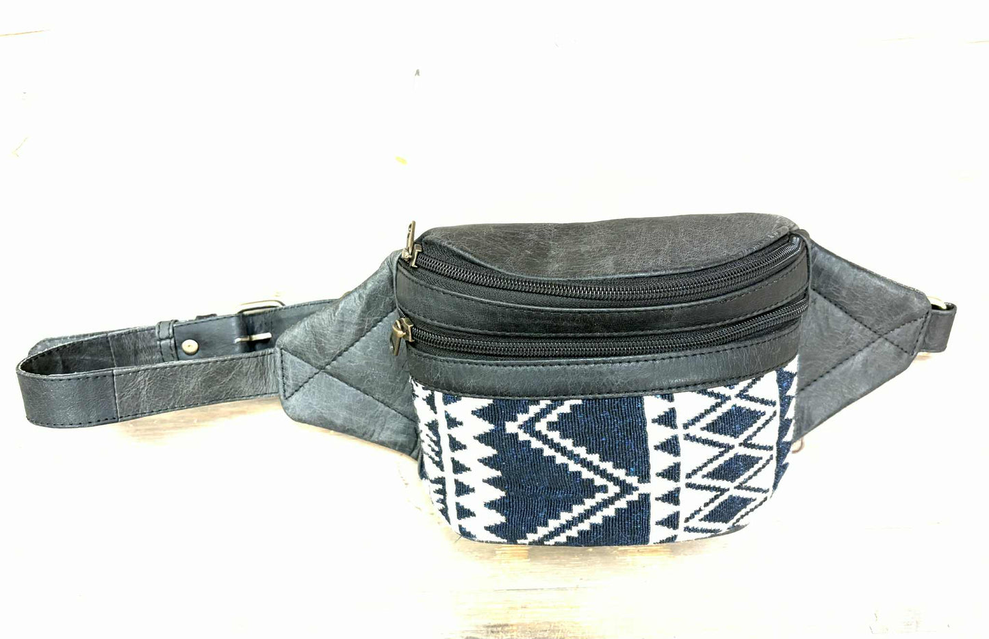 Sac banane - 6 variantes différentes - Sacs rouge import