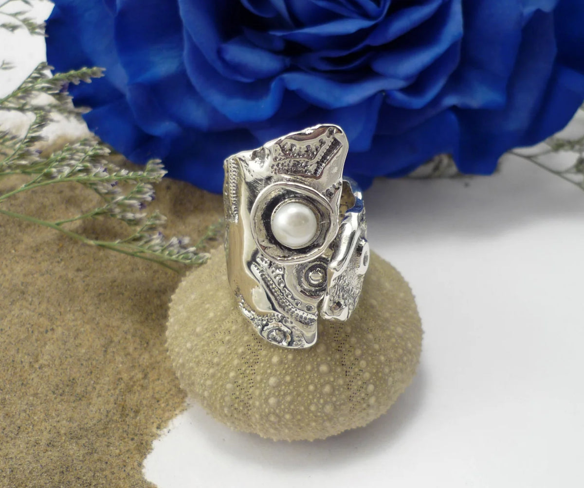 DUALITÉ PERLÉE, bague large en argent sterling et perle d'eau douce  - Marie-Eve Bordeleau