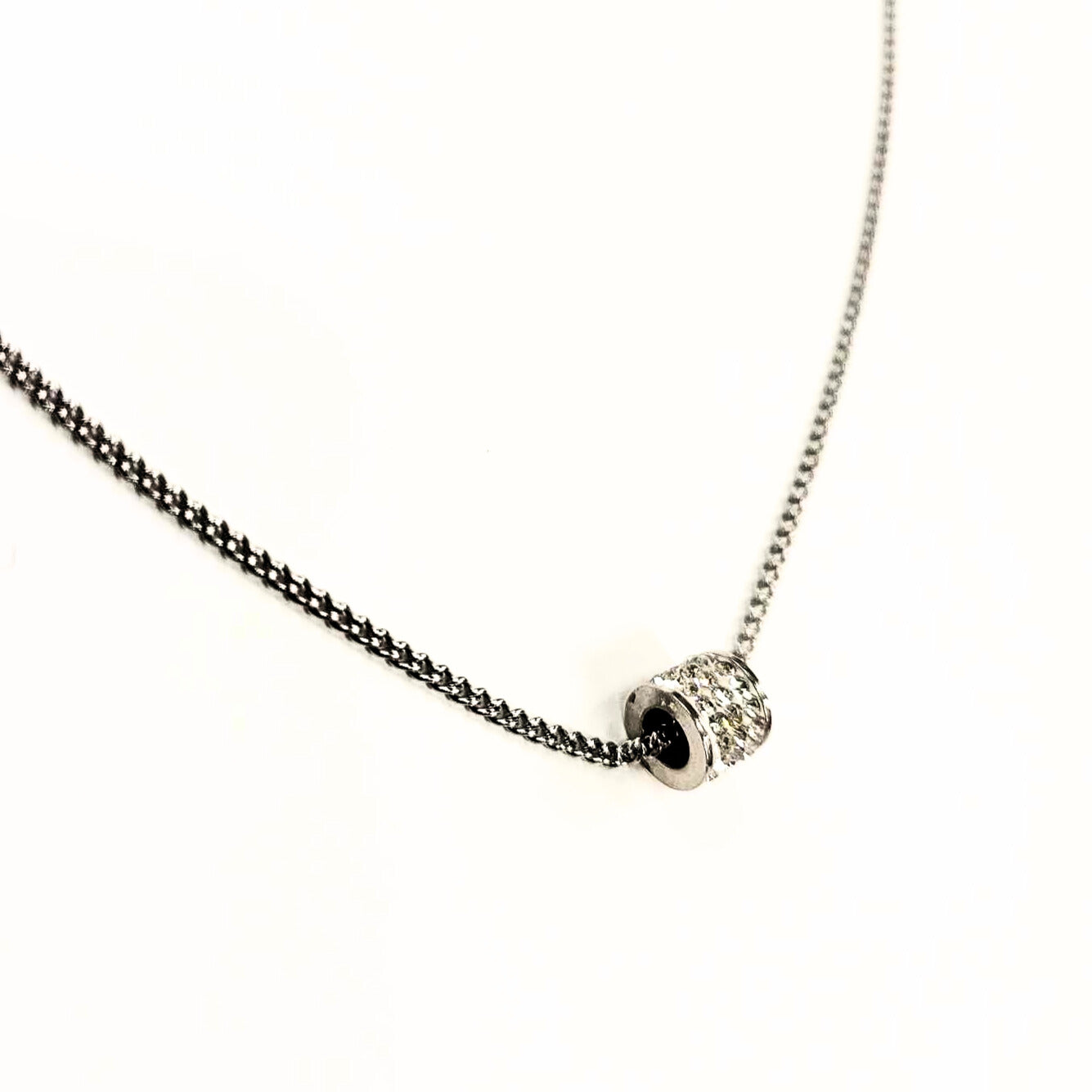 Collier Inox Cylindre et Zircon - Rouge Inox